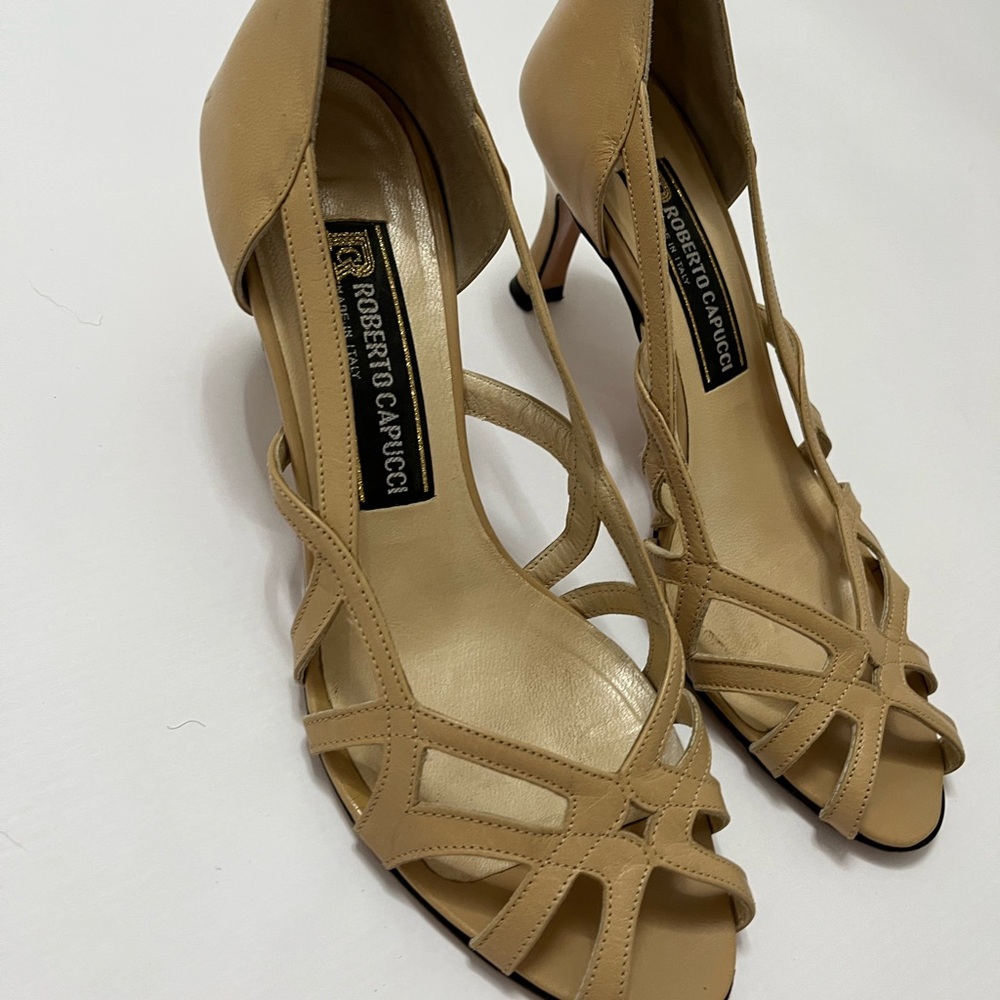 Roberto Capucci Brown Leather Heels Womens Size 7  Vintage Italy Size 8